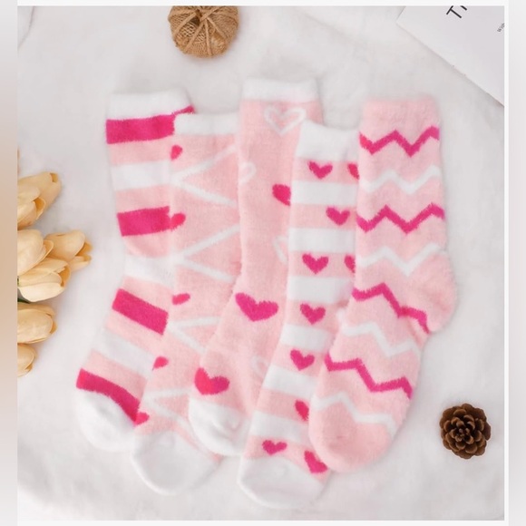 Warm Fuzzy Socks - 5 Pairs - Picture 2 of 3